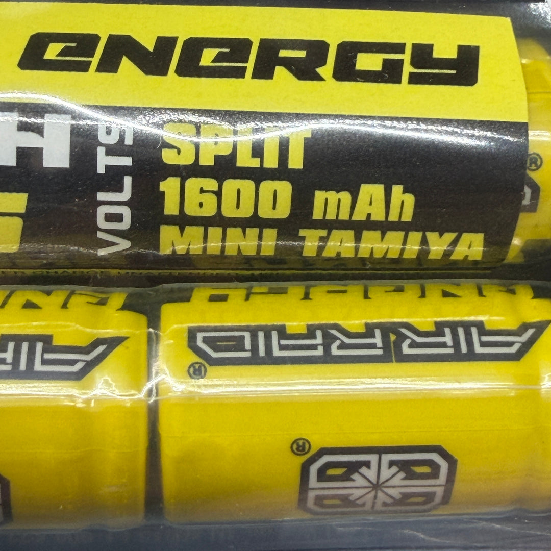 Air Raid Airsoft NiMH Battery 9.6V with Charger Combo Kit